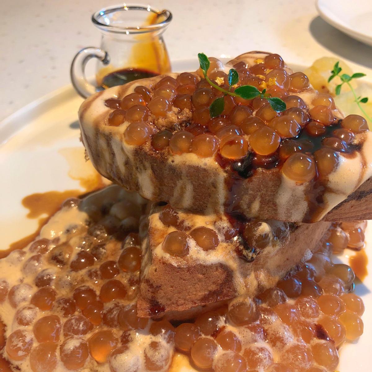 【台中美食】KOI Plus｜ 50嵐集團座落台中七期結合飲品與早午餐旗艦概念店｜