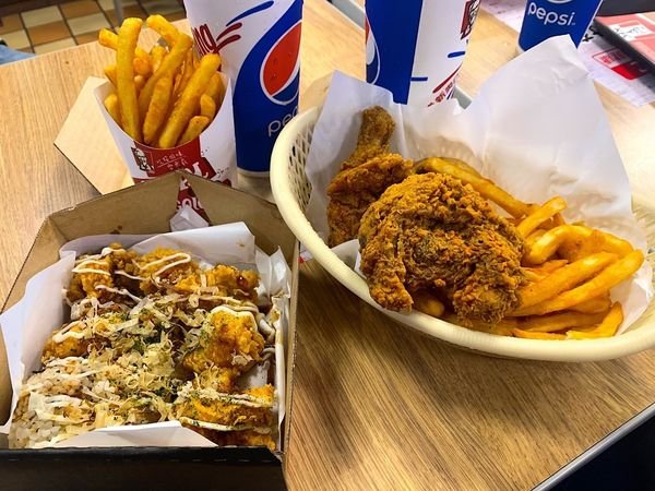 #速食#新品#肯德基 椒香麻辣脆雞 大阪燒無骨大口脆雞