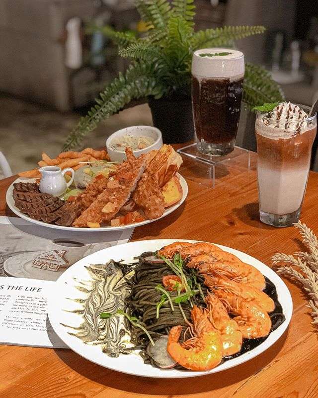 禾間糧倉（Middle Restro)