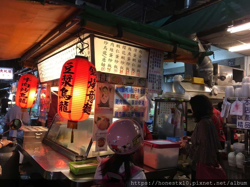 高雄新興區｜南華中日複合料理｜還不知道晚餐吃什麼？中式日式一家搞定，要吃什麼通通有！