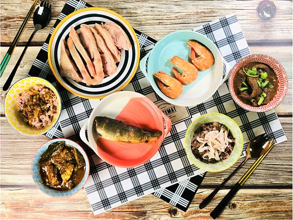 【台北美食￭冷凍宅配】陶膳日本料理￭搭伙伴&禾食禾拾 冷凍調理包 x 打開加熱就盛盤，零廚藝也能出頭天║ 宅配美食推薦