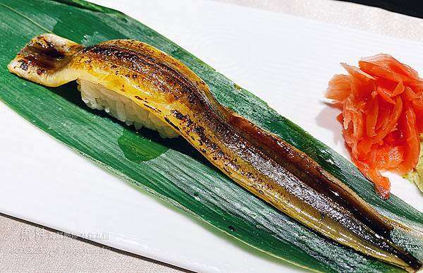 魚紳海鮮美食餐廳│林森北路海鮮熱炒推薦，餐點新鮮高水準、菜色多元，環境適合聚餐、尾牙、春酒..等 有獨立包廂