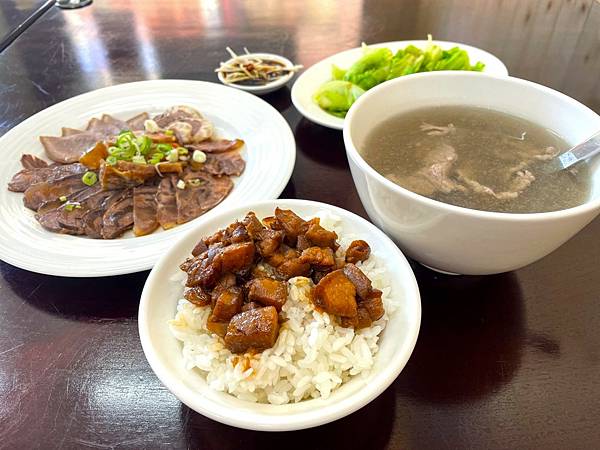 #台式 #巨蛋食圈 #牛噸牛肉湯